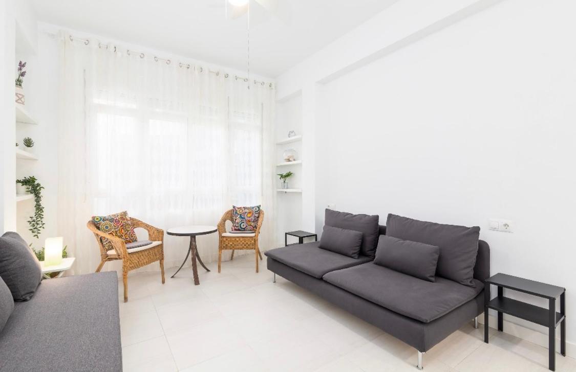 Suite Homes Santa Lucia Malaga Exterior photo